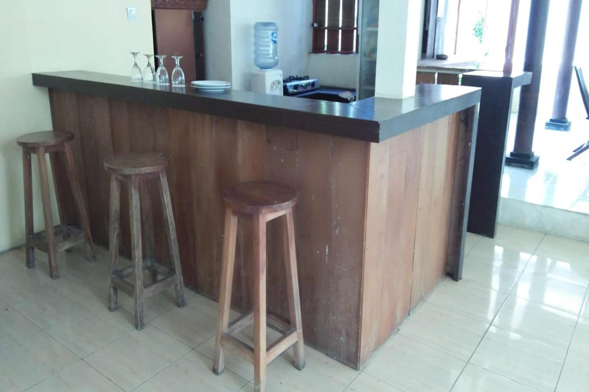Taste Of Bali Hostel Кута Экстерьер фото
