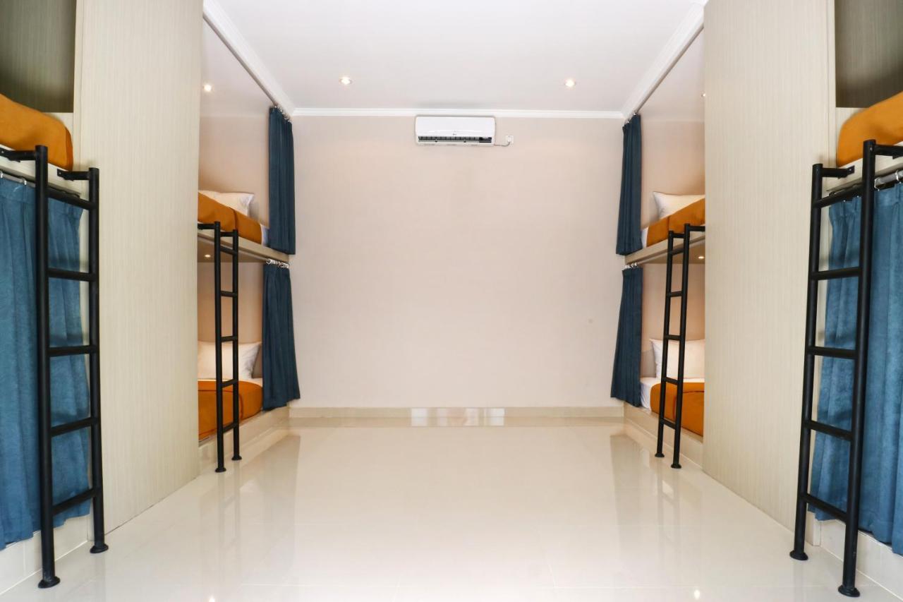 Taste Of Bali Hostel Кута Экстерьер фото