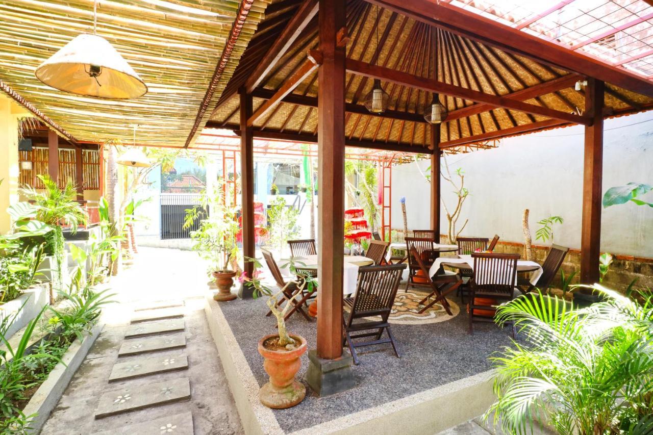 Taste Of Bali Hostel Кута Экстерьер фото